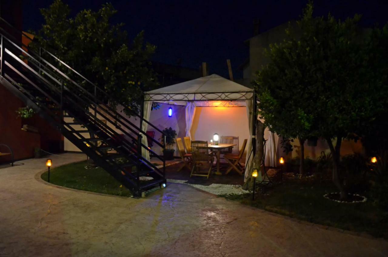 Artista B&B Càbras Exterior photo